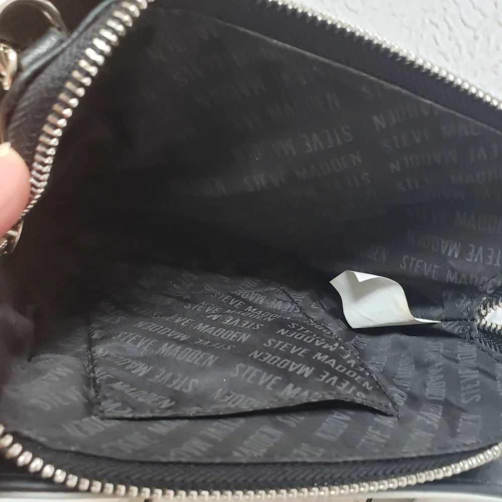 Steve Madden New Gray & Black Crossbody Bag
